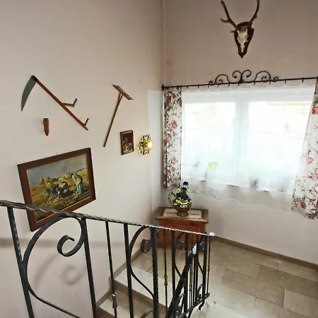 In Aschau Near Bus & Zillertal Slopes Apartment *