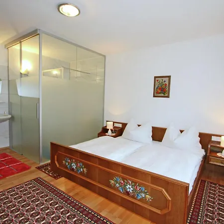 Apartment In Aschau Near Bus & Zillertal Slopes