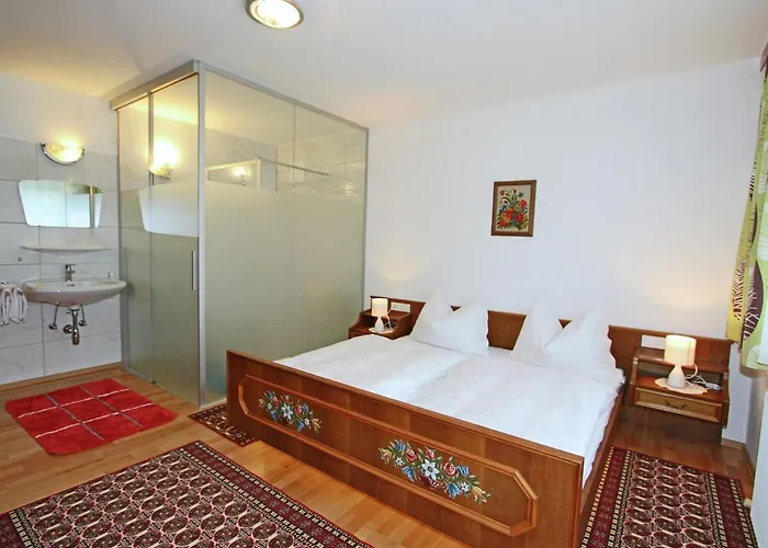 Apartamento In Aschau Near Bus & Zillertal Slopes