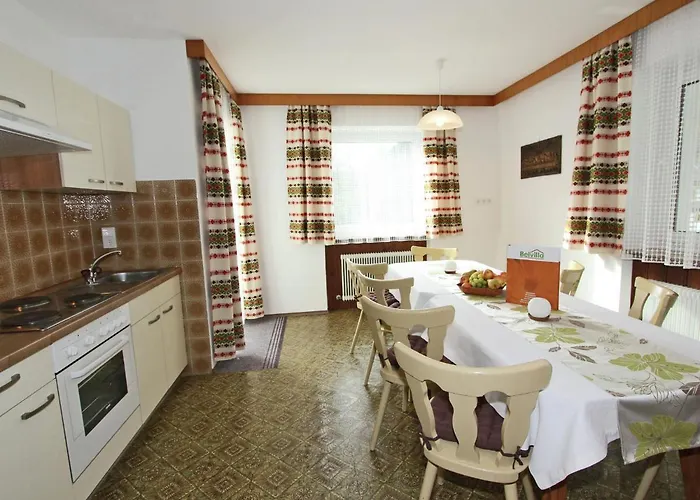 In Aschau Near Bus & Zillertal Slopes