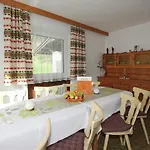 In Aschau Near Bus & Zillertal Slopes Apartamento Aschau Im Zillertal