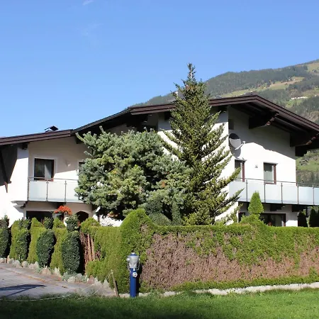 In Aschau Near Bus & Zillertal Slopes Aschau Im Zillertal