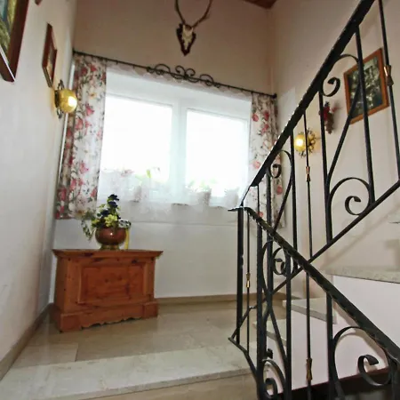In Aschau Near Bus & Zillertal Slopes Apartament *